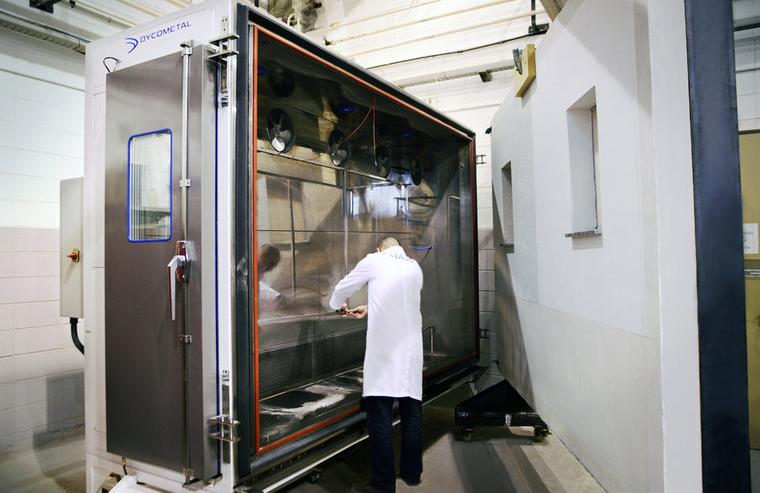 Accelerated Weathiring Testing | Applus+ Laboratories
